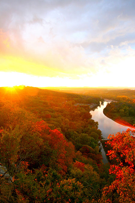 Lake Taneycomo: A Complete Guide  ExploreBranson.com (Official Site)