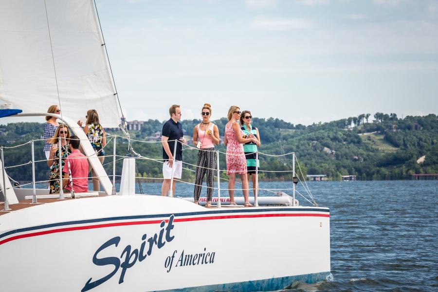Spirit_of_America_Boat