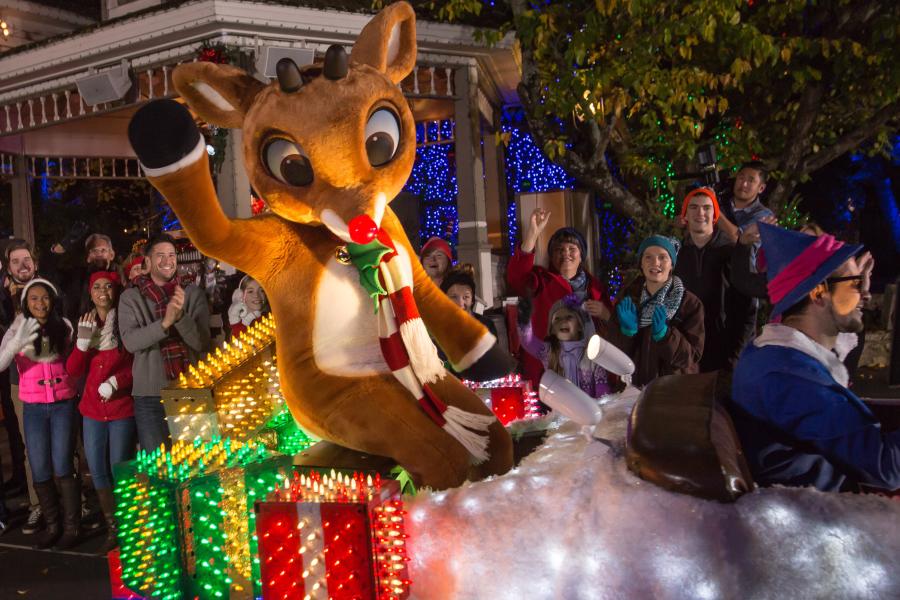 Silver Dollar City SDC Old Time Christmas Parade