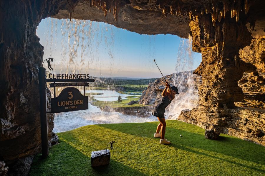 Cliffhangers Hole 3 Cave 4