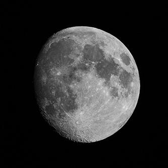 waxing crescent moon over branson, mo