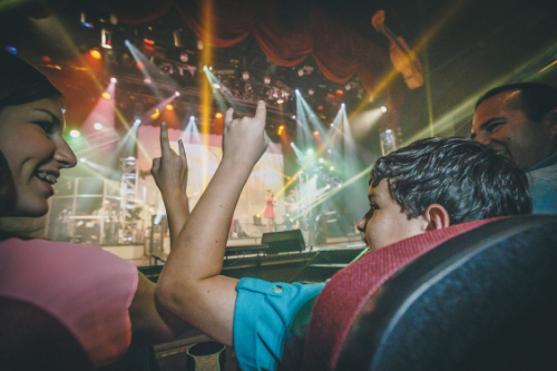 kids in audience of show in branson mo
