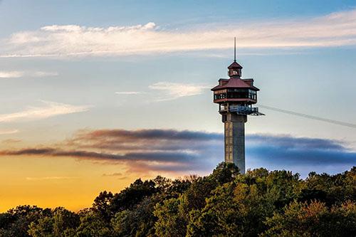 inspiration_tower_sunset_branson