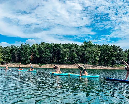 yoga-stand-up-paddleboard-branson-table-rock