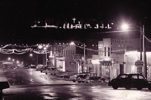 old-nativity-branson-christmas