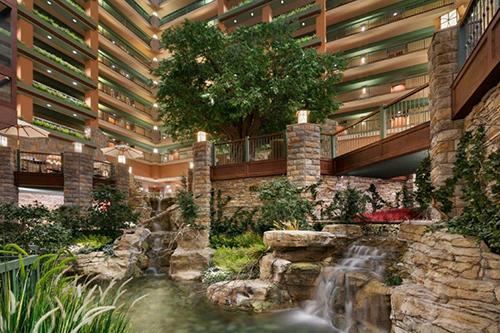 chateau-on-the-lake-lodging-branson