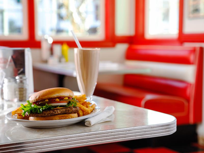 Have dinner and show at Mel's Hard Luck Diner.