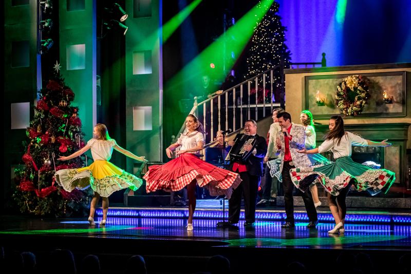 Get in the Christmas spirit with a classic Branson Christmas show!