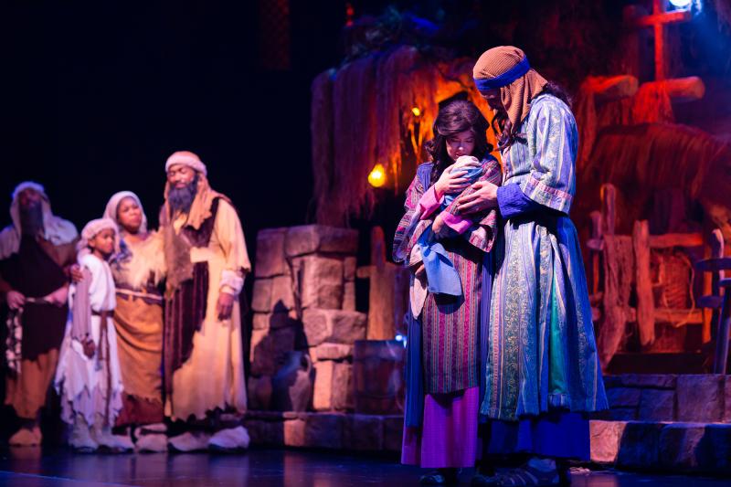 Get in the Christmas spirit with a classic Branson Christmas show!