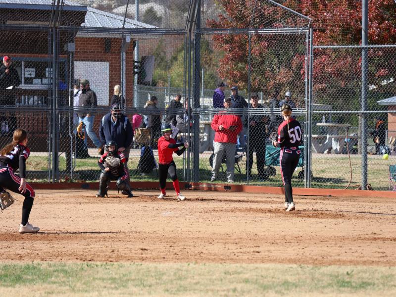 Triple_Crown_Softball