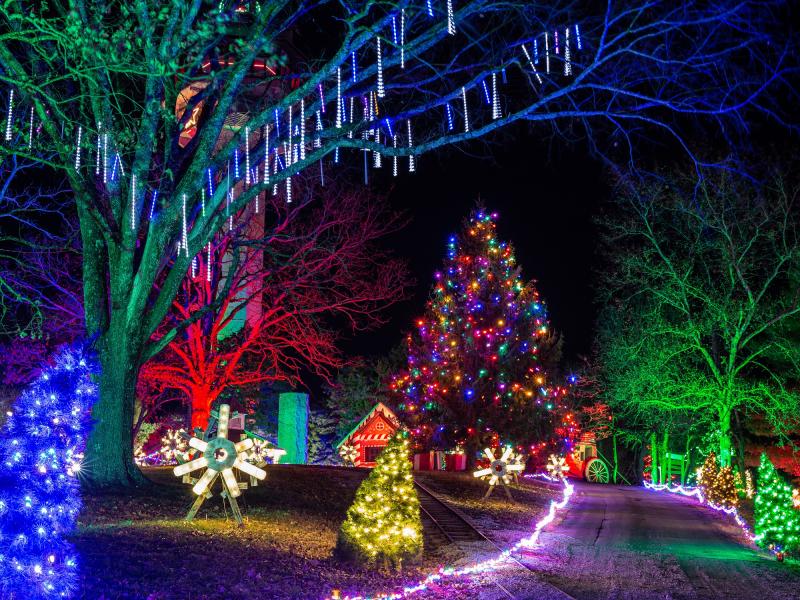 Shepherd_of_the_Hills_Christmas_Lights_Trail