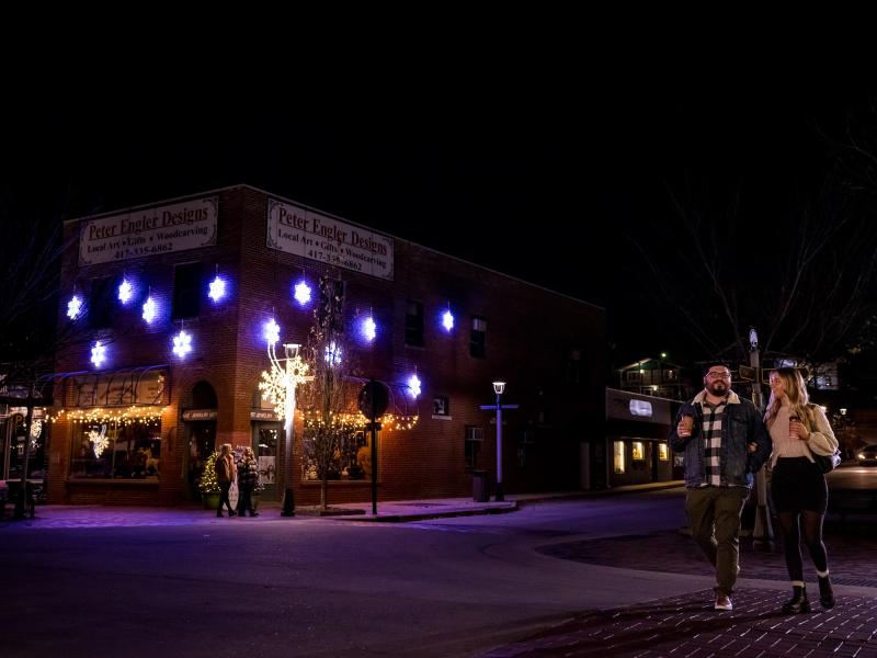 Historic_Downtown_Branson_Night_Christmas_Light