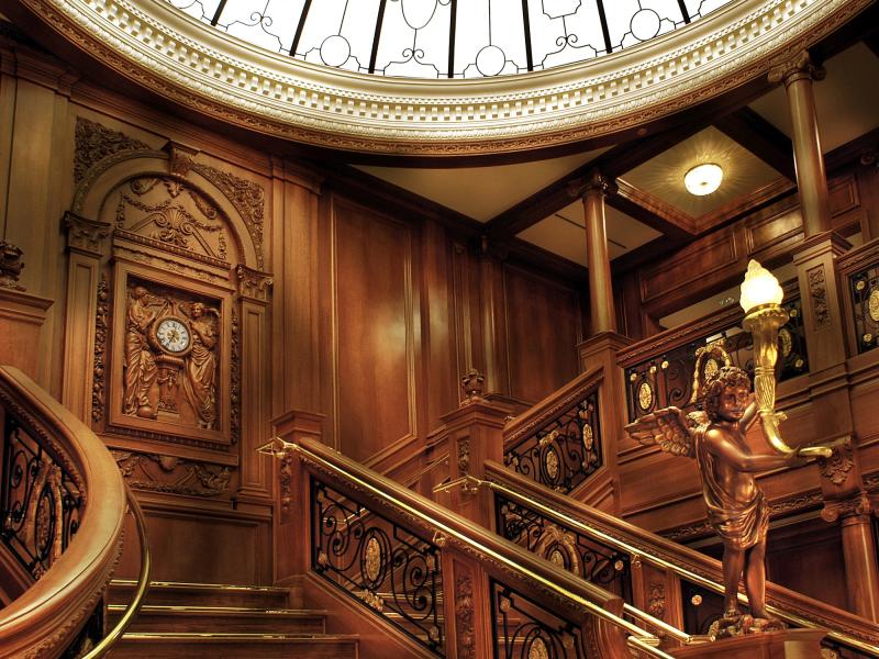 Titanic_Staircase