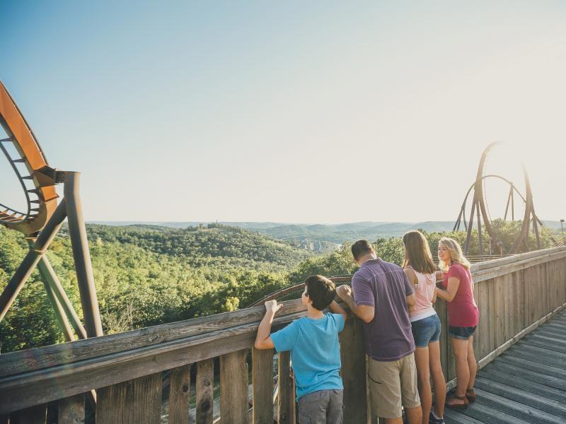 Summer_Family_SDC_Silver_Dollar_City