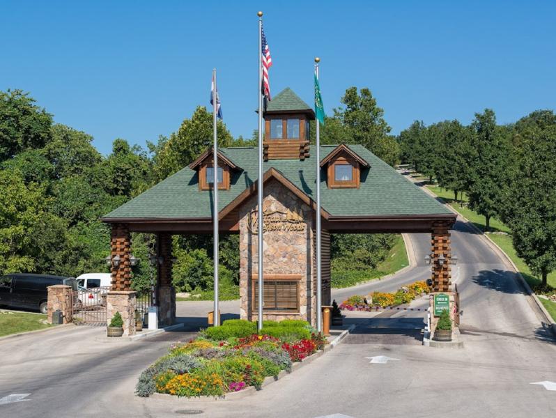 Westgate_Branson_Woods_Entrance