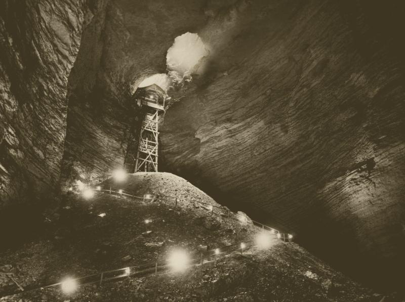 Marvel_Cave_Chathedral_Room