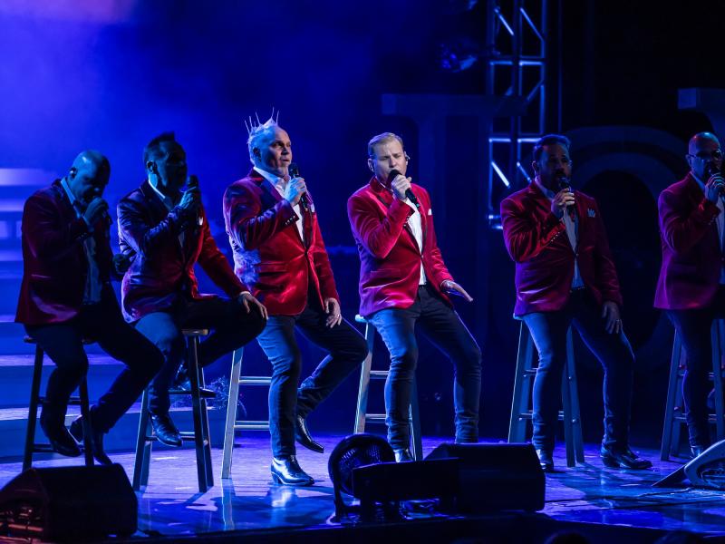 Six_Christmas_Show