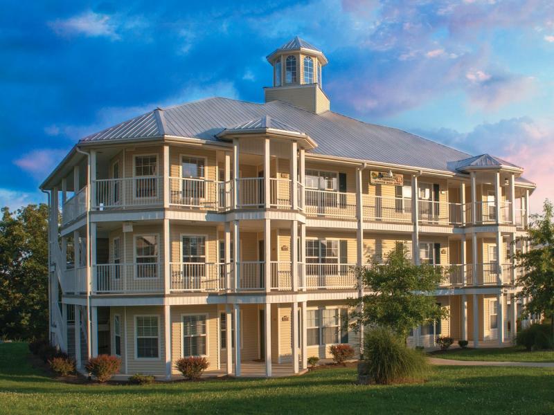 holiday-inn-club-vacations-branson-lodging