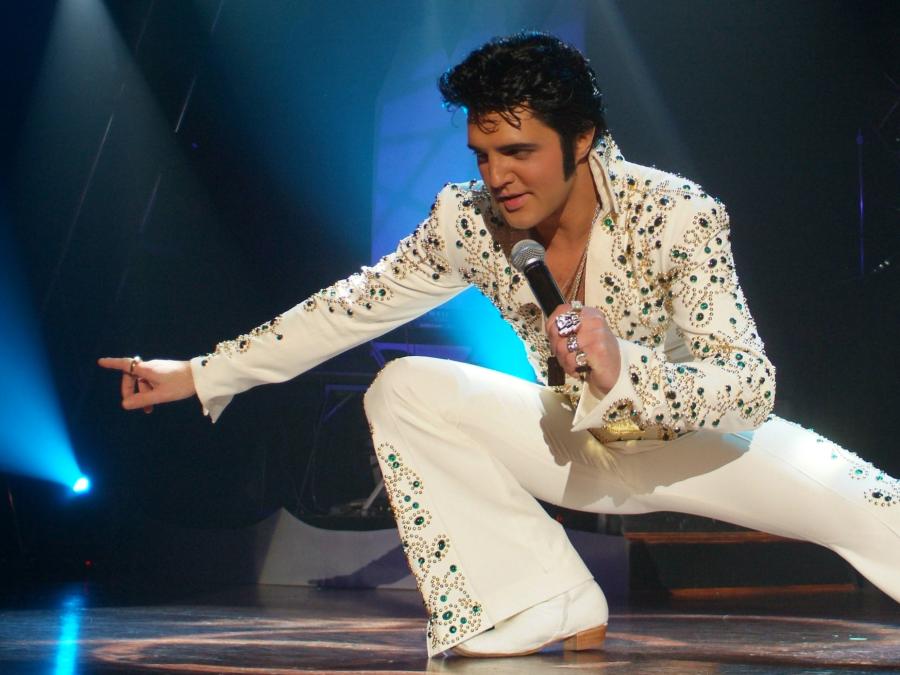 Tribute to Elvis Presley