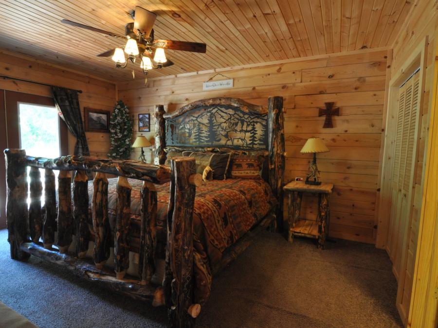 Ozark Legends- King Suite