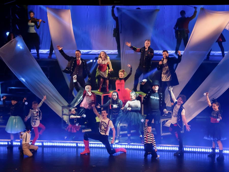 Hughes Music Show