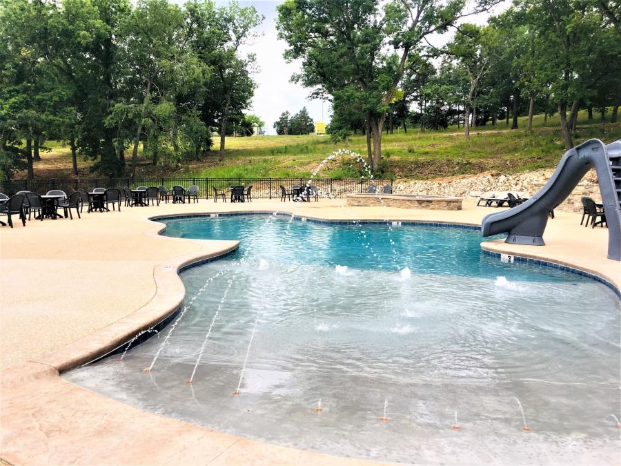 Zero-entry saltwater pool and hot tub