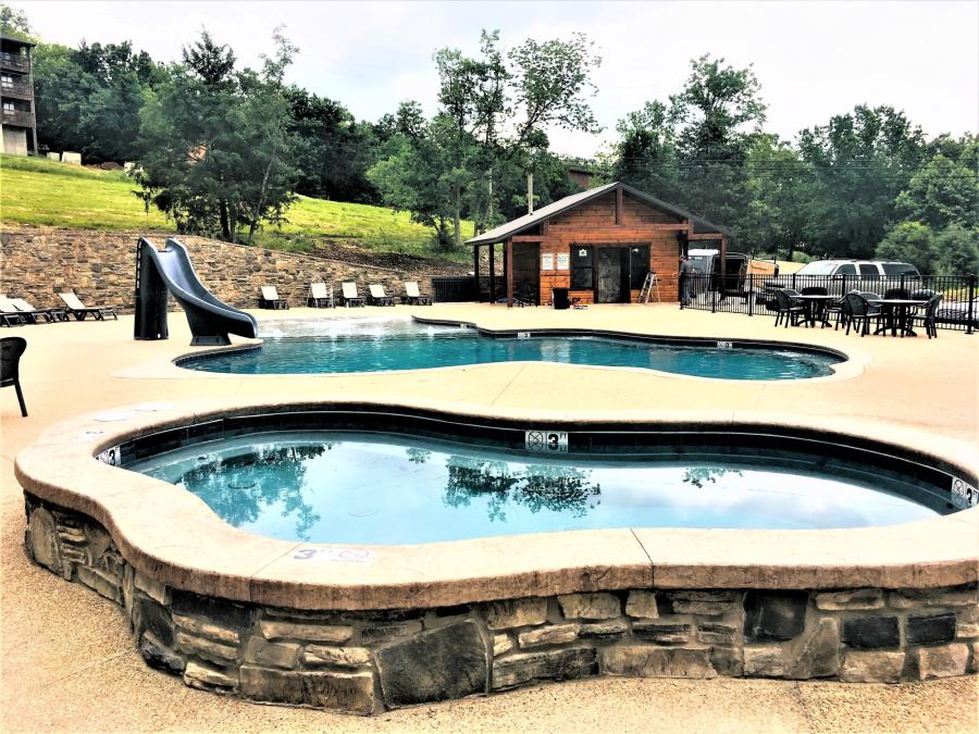 New saltwater pool at hot tub