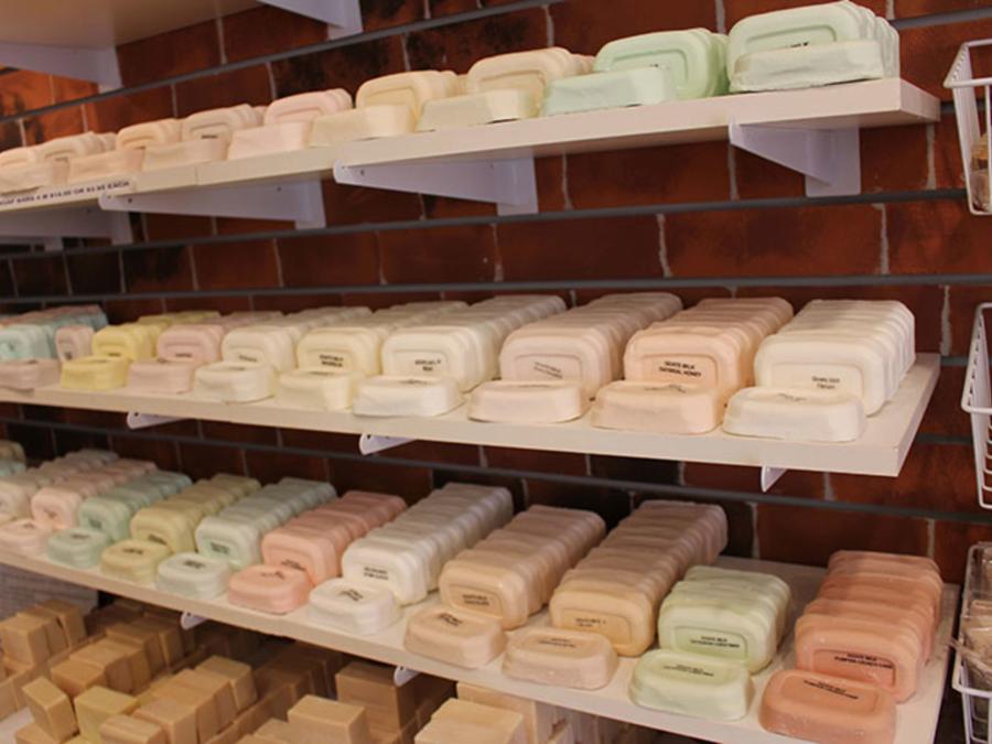 Lori's Soap Market