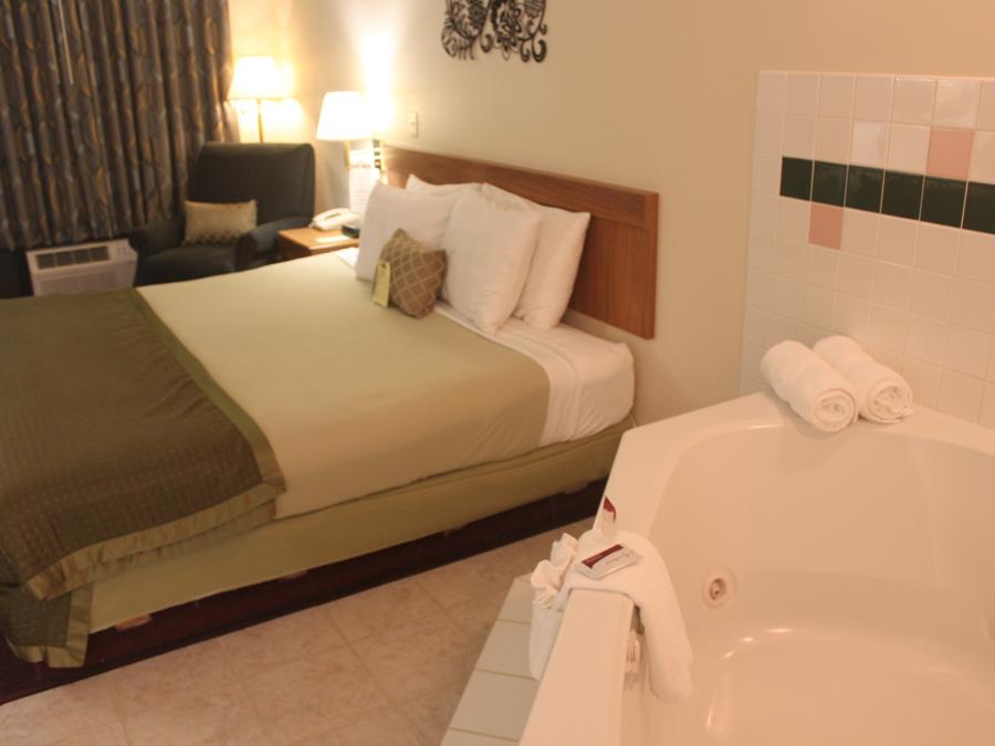 Jacuzzi room