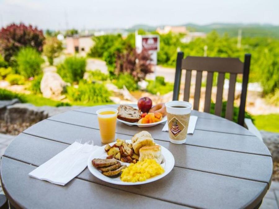 Breakfast Outside