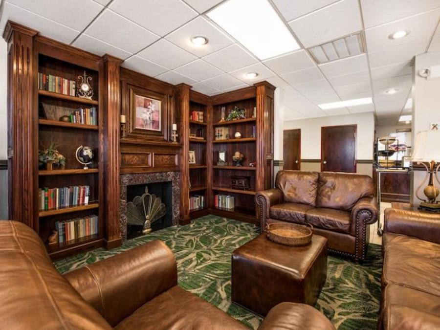 Sitting Area