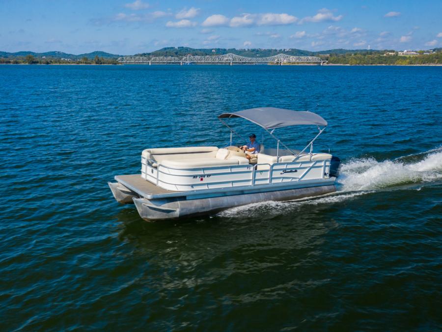 24' Sweetwater Tritoon