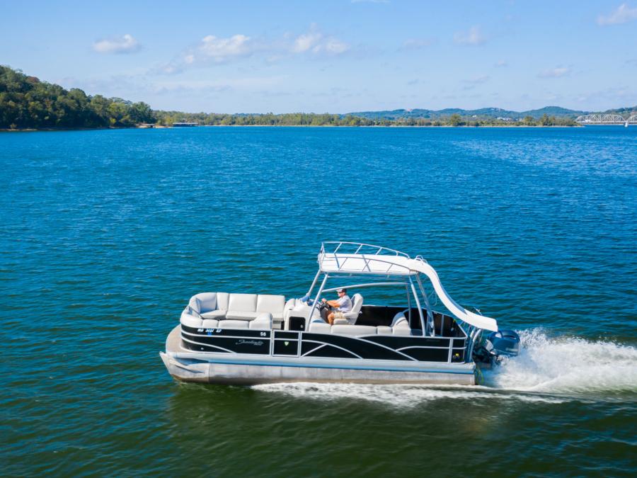 26' Sweetwater Tritoon Slide