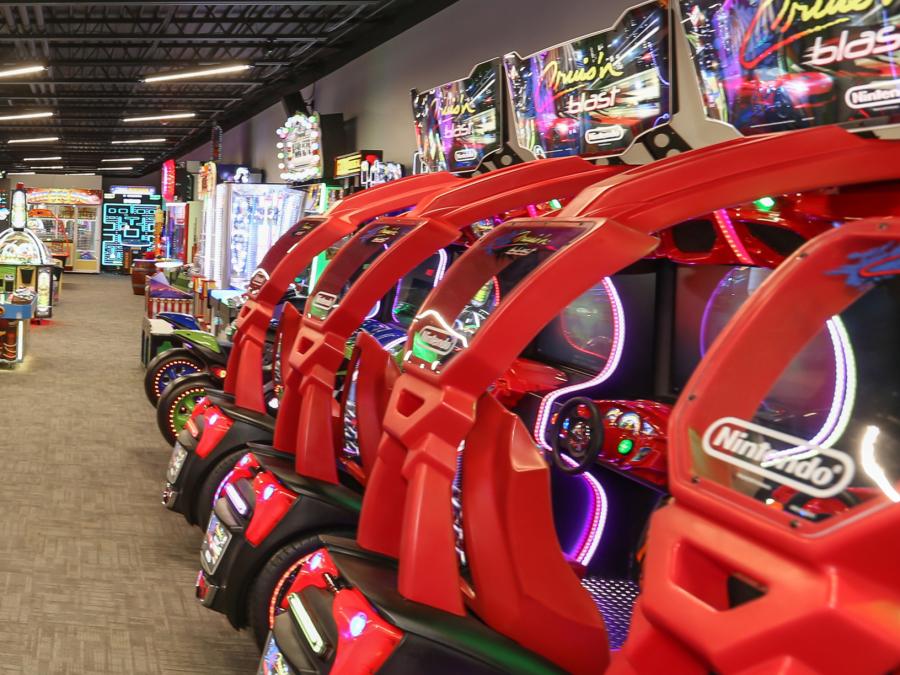 Arcade with the Newest and Best Games - and the Best Prizes!
