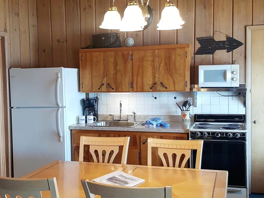 One and two room cabins, full kitchens, fully equipped.