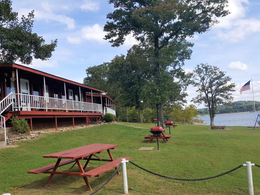 Inviting lakefront grounds right on the water's edge