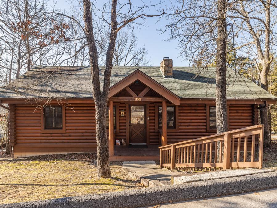 Luxury cabins at Branson Woods