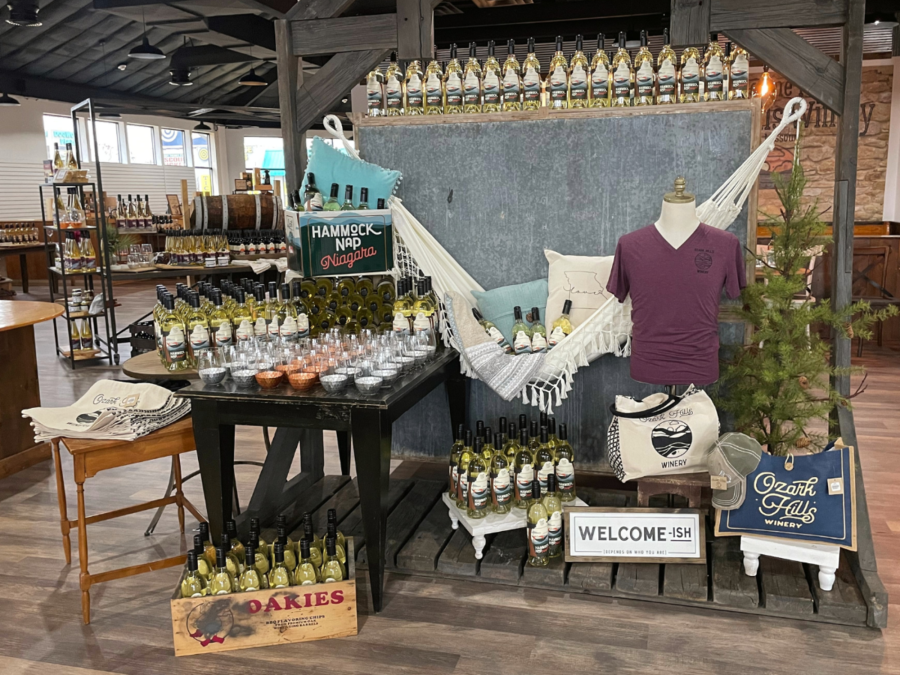 Ozark Hills Winery - Shop