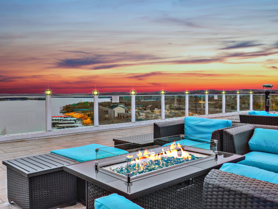 Dining with a View at Captain's Quarters