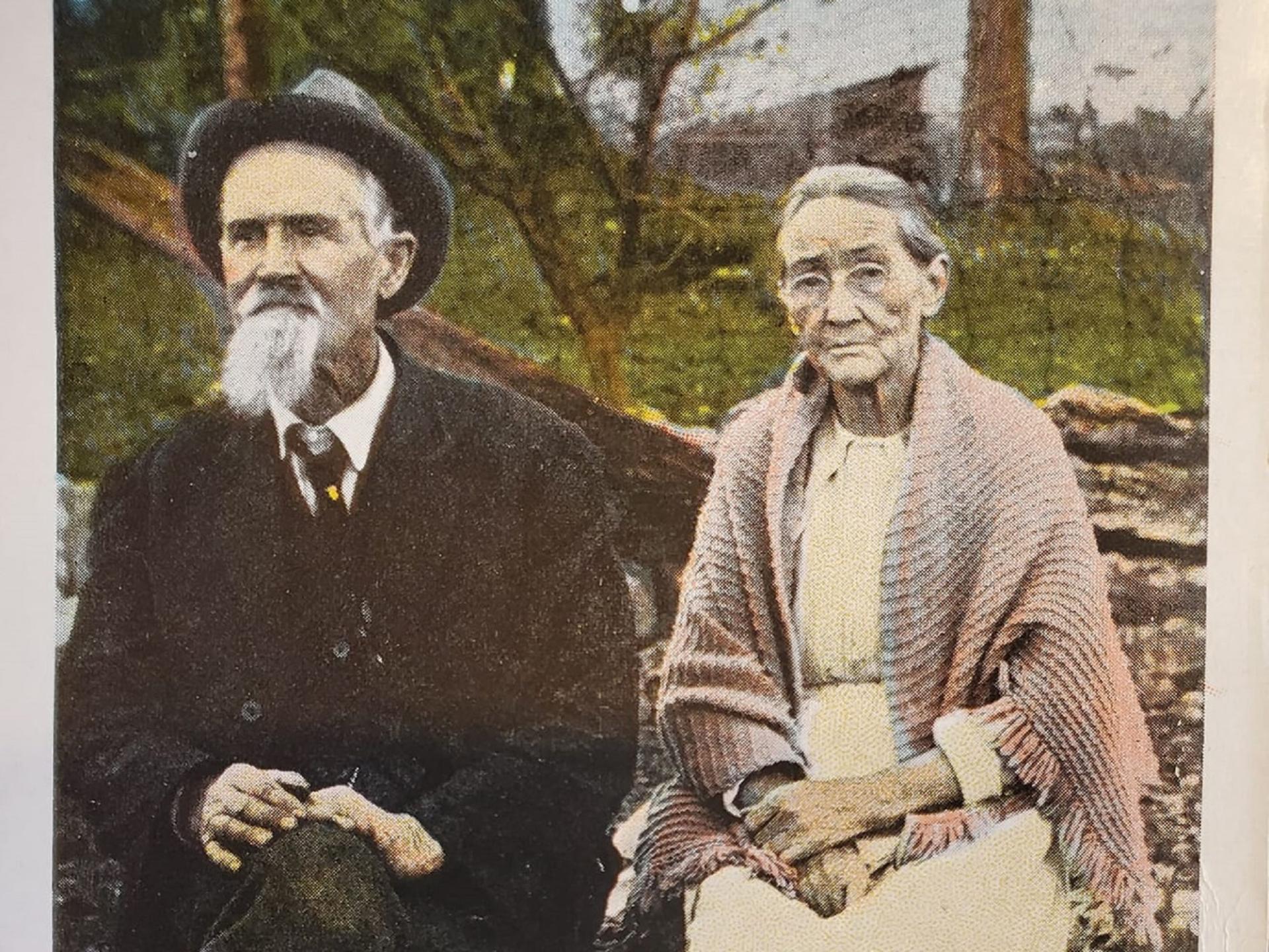Branson_Centennial_museum_Uncle_Matt_and_Aunt_Mollie