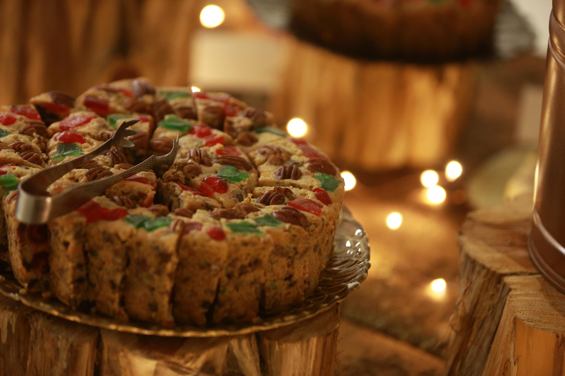 College_of_the_Ozarks_Fruitcake_Christmas_Dining_Food_Restaurant