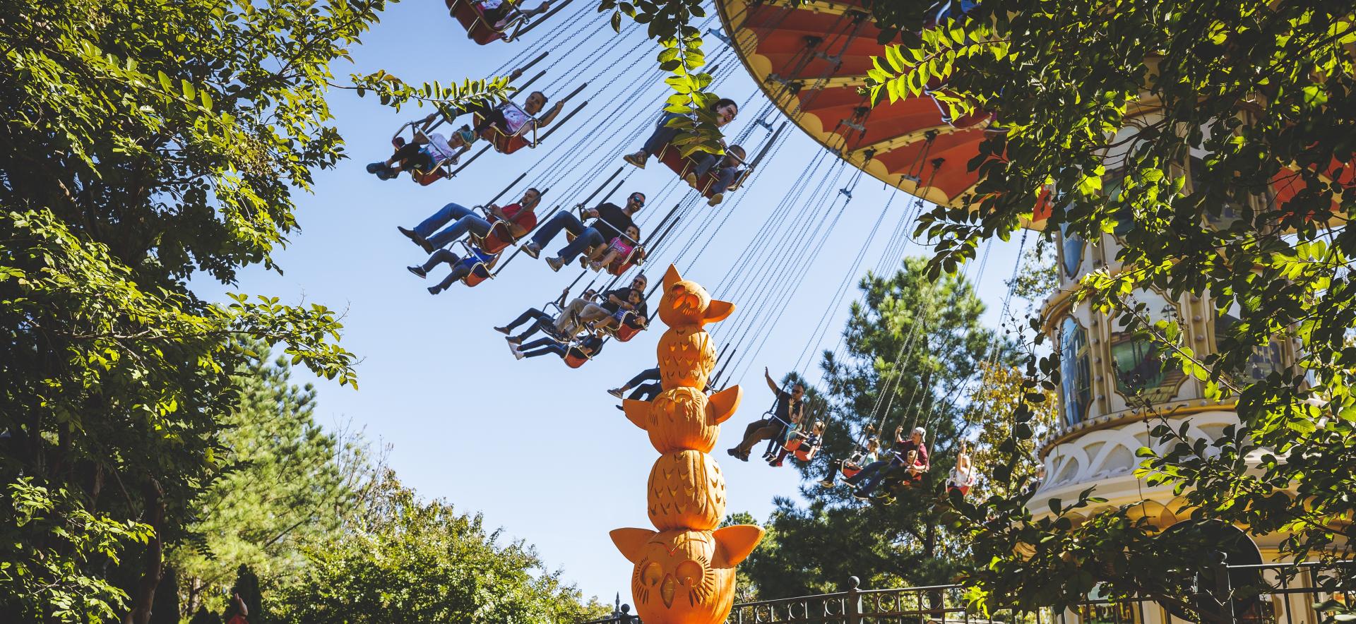 Swing Ride at Silver Dollar City