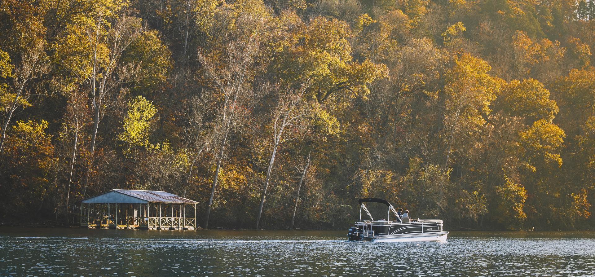 Boat on Table Rock Lake