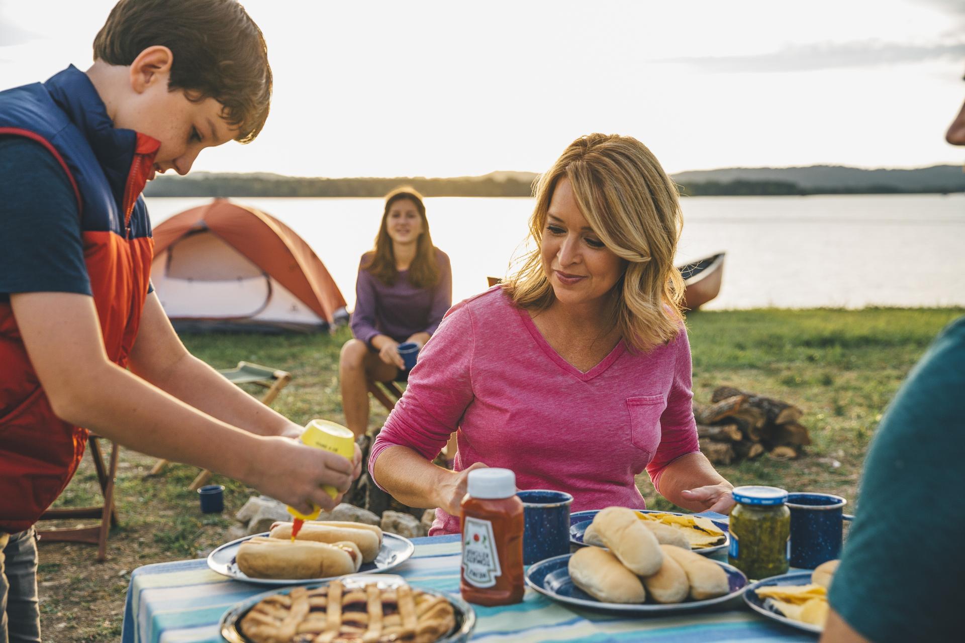 Family Camping At Table Rock Lake