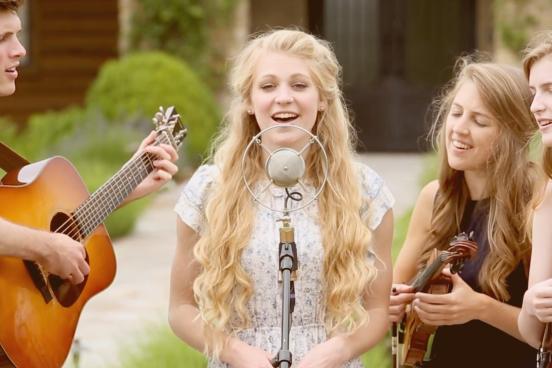 The Petersens - A Lively Family Band