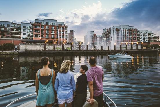 Lake Taneycomo_Branson Landing