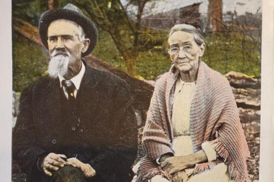 Branson_Centennial_museum_Uncle_Matt_and_Aunt_Mollie