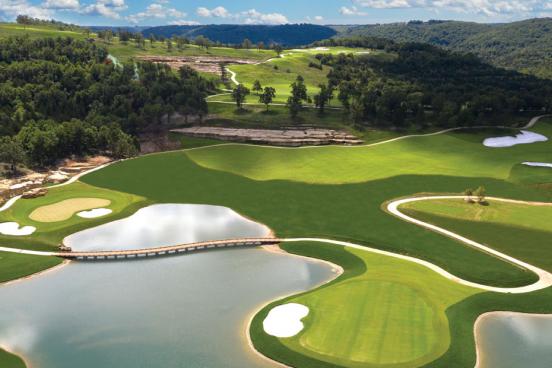 Scenic golf course in Branson.