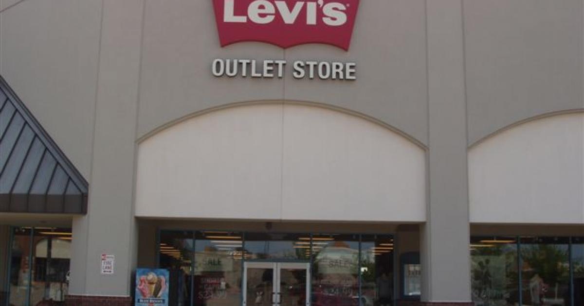 levi's store at tanger outlet